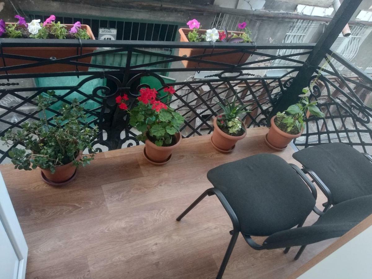 Emi&Mari Daire Tiflis Dış mekan fotoğraf